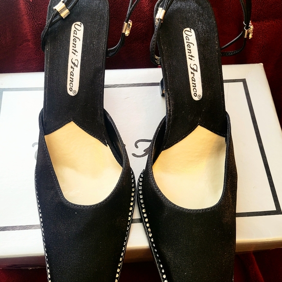 Vintage Elegant Valenti Franco Elenice Black Shimmer Satin Slingback Pumps - Picture 5 of 5